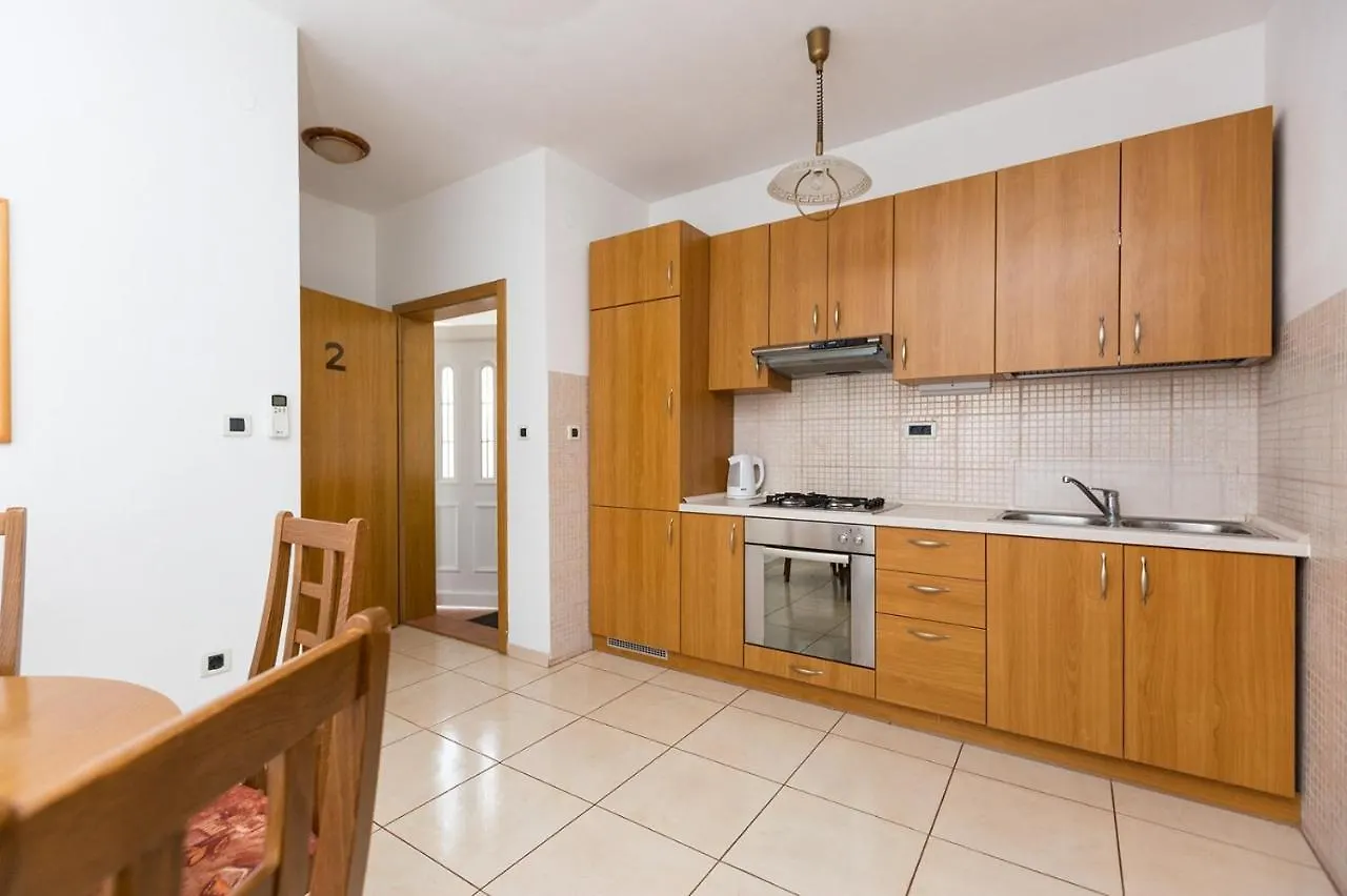 Apartment In Okrug Donji With Sea View, Balcony, Air Conditioning, Wifi 5166-4 Donji Okrug  0*, Donji Okrug (Ciovo) Croatia