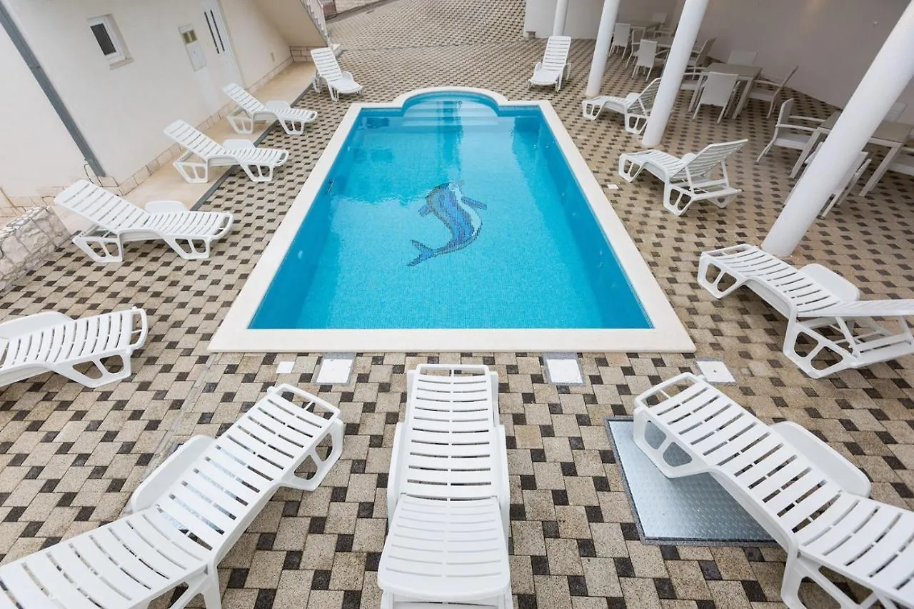 Apartment In Okrug Donji With Sea View, Balcony, Air Conditioning, Wifi 5166-4 Donji Okrug  0*, Donji Okrug (Ciovo) Croazia