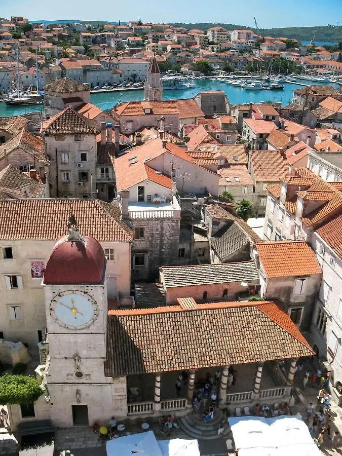 Apartment In Okrug Donji With Sea View, Balcony, Air Conditioning, Wifi 5166-4 Donji Okrug  Croatia