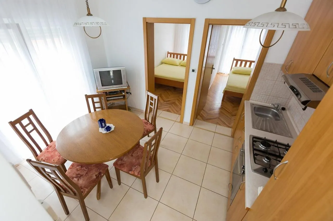 Apartment In Okrug Donji With Sea View, Balcony, Air Conditioning, Wifi 5166-4 Donji Okrug  Donji Okrug (Ciovo)
